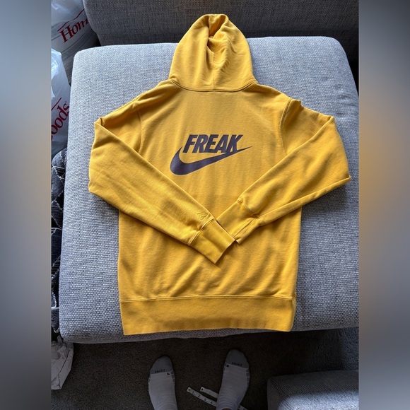 Nike Men's Freak Hoodie - Picture 5 of 5